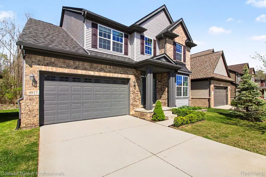 4817 W Stonegate Circle, Orion, MI 48359 - #2