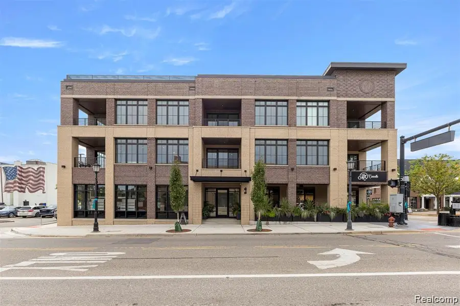 156 N Center Unit 301, Northville, MI 48167 - #3