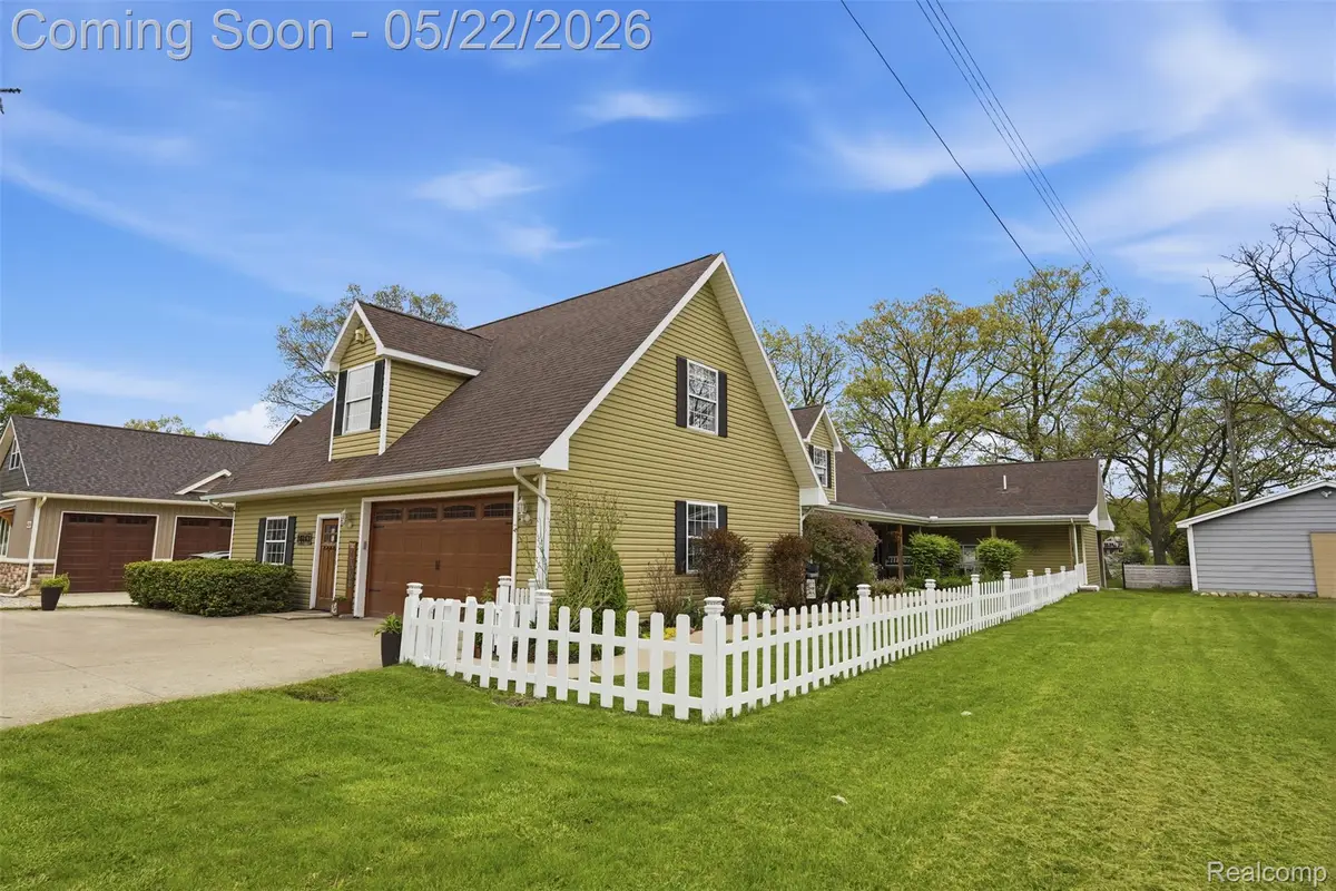 16263 S Seymour Road, Linden, MI 48451 - #1