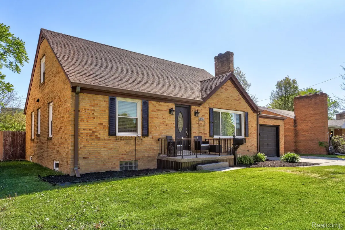 3036 Adams Avenue, Saginaw, MI 48602 - #1