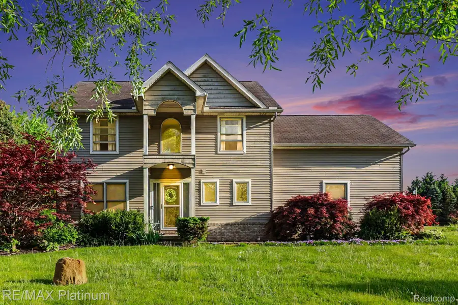9731 Fountain Lane, Fowlerville, MI 48836 - #2