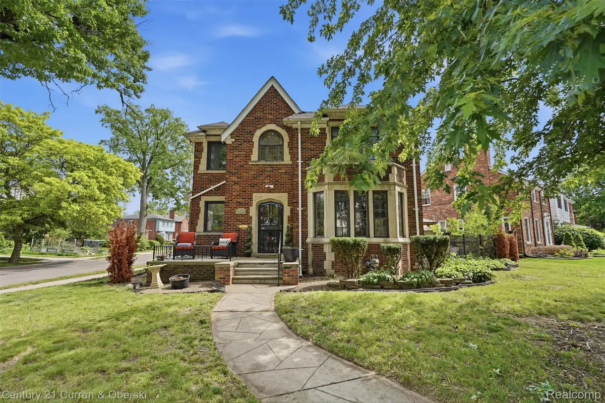 20096 Shrewsbury Road, Detroit, MI 48221 - #1
