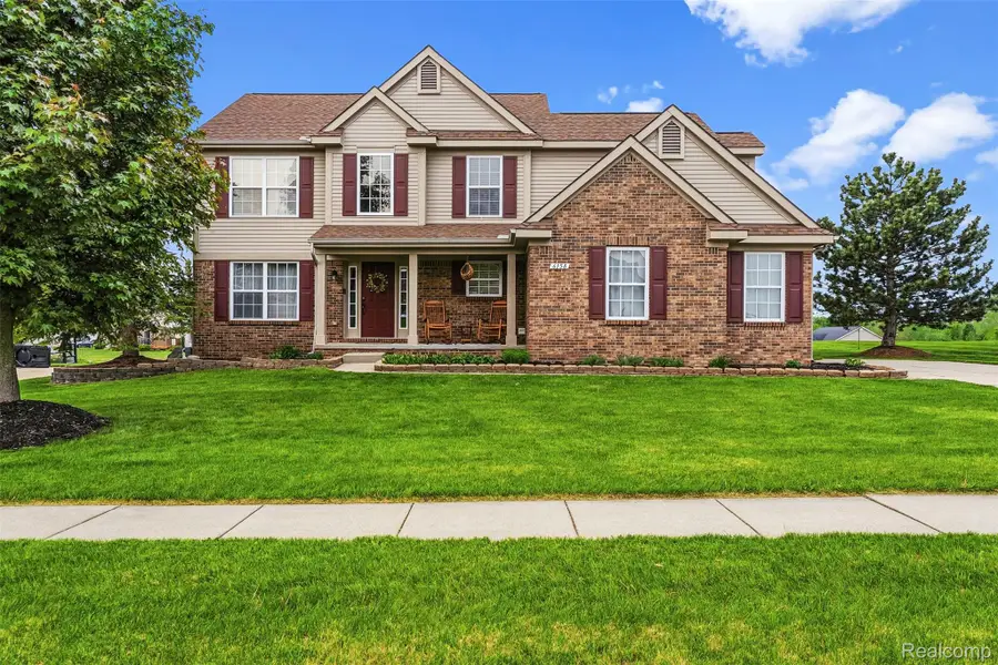 6158 Lismore Circle, Grand Blanc, MI 48439 - #3