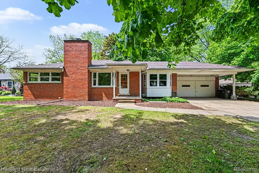 17283 Lathers Street, Livonia, MI 48152 - #2