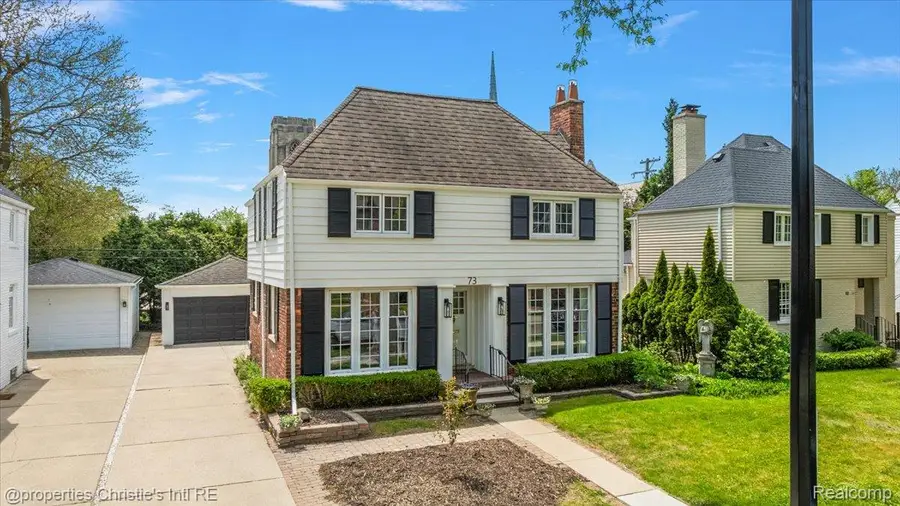 73 Meadow Lane, Grosse Pointe Farms, MI 48236 - #2