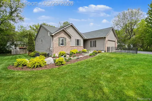 9268 Erin Court, Davisburg, MI 48350