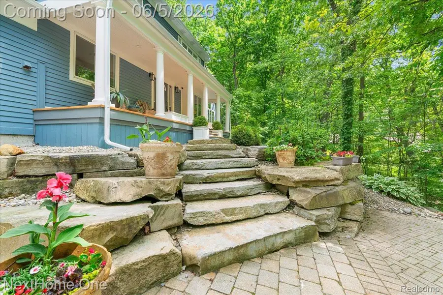 2533 Spring Grove Drive, Brighton, MI 48114 - #3