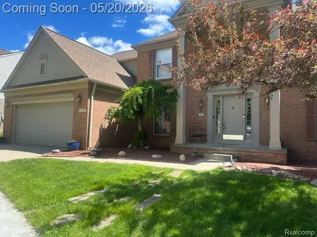 1853 Midchester Drive, West Bloomfield, MI 48324 - #1