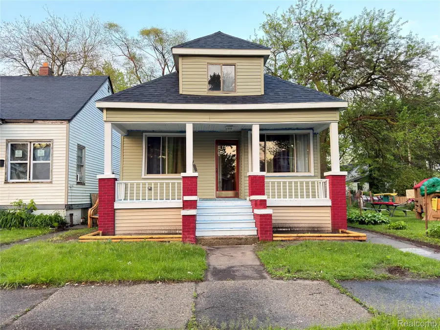 17196 Shields Street, Hamtramck, MI 48212 - #2