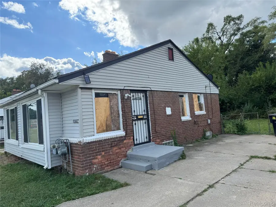 19961 Greenfield Road, Detroit, MI 48235 - #3