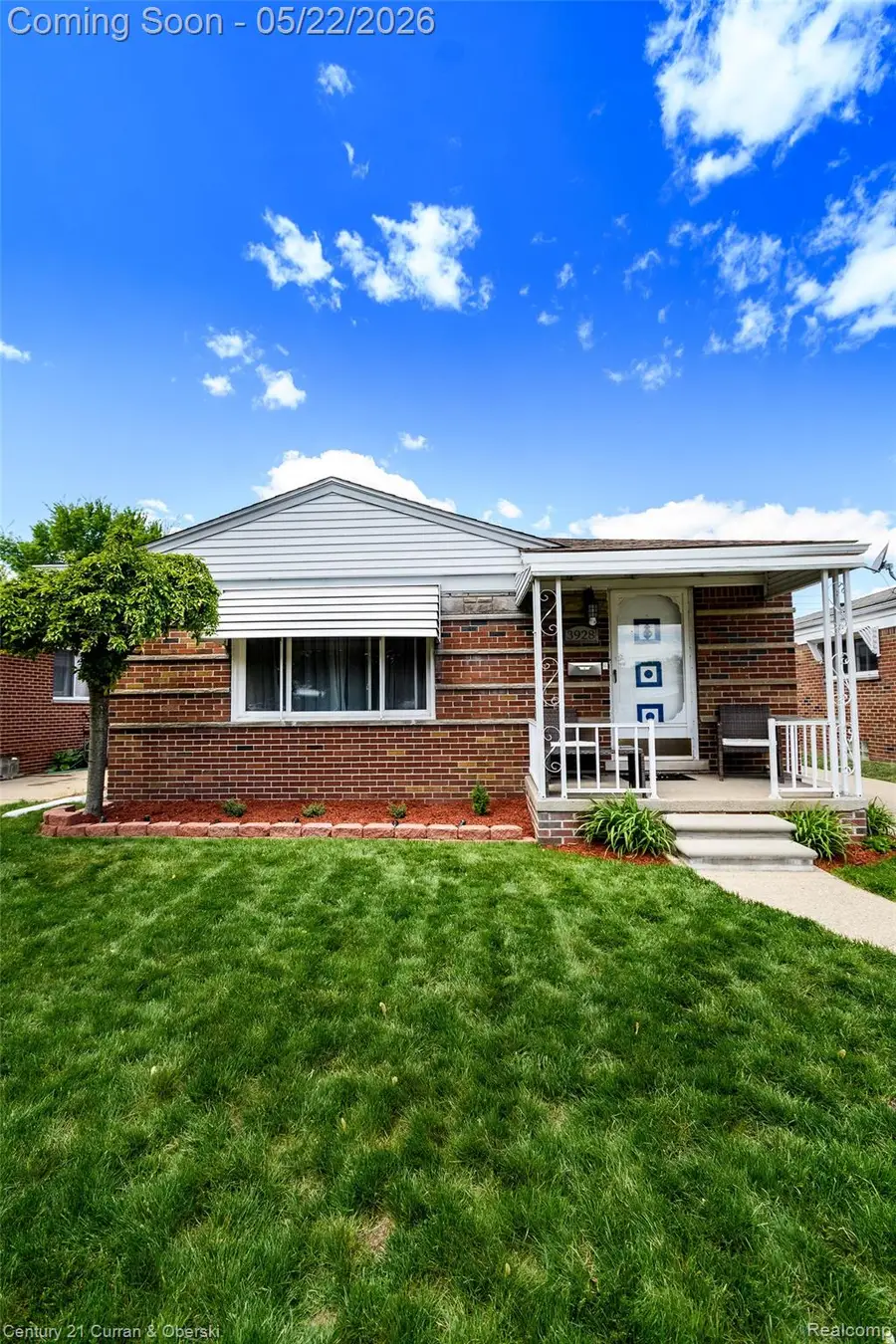 3928 Katherine Street, Dearborn Heights, MI 48125 - #2