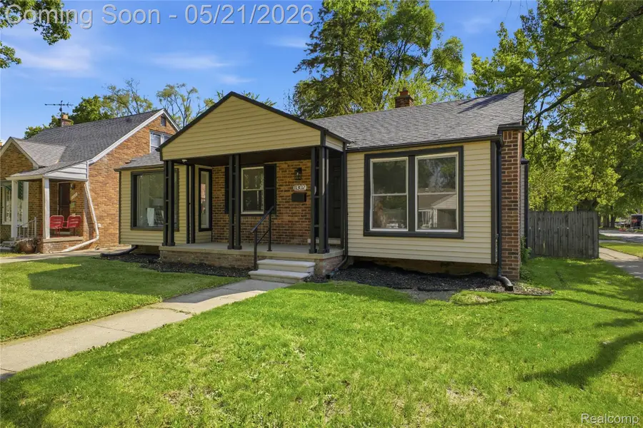 11302 Grayfield, Redford, MI 48239 - #3