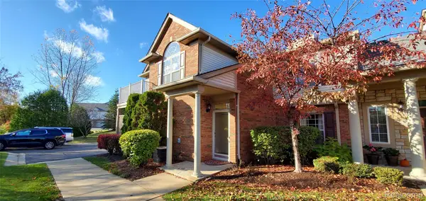 3633 Oakmonte Boulevard #189, Rochester, MI 48306