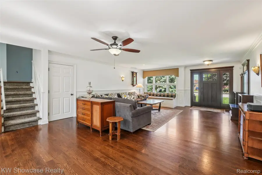 474 Beverly Island Drive, Waterford, MI 48328 - #3