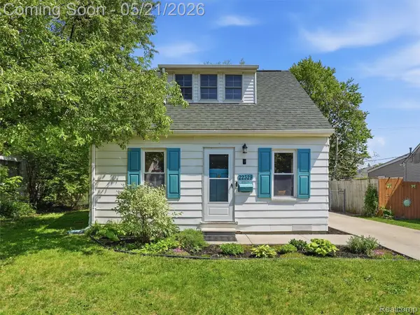 22329 Maxine Street, StClairShores, MI 48080