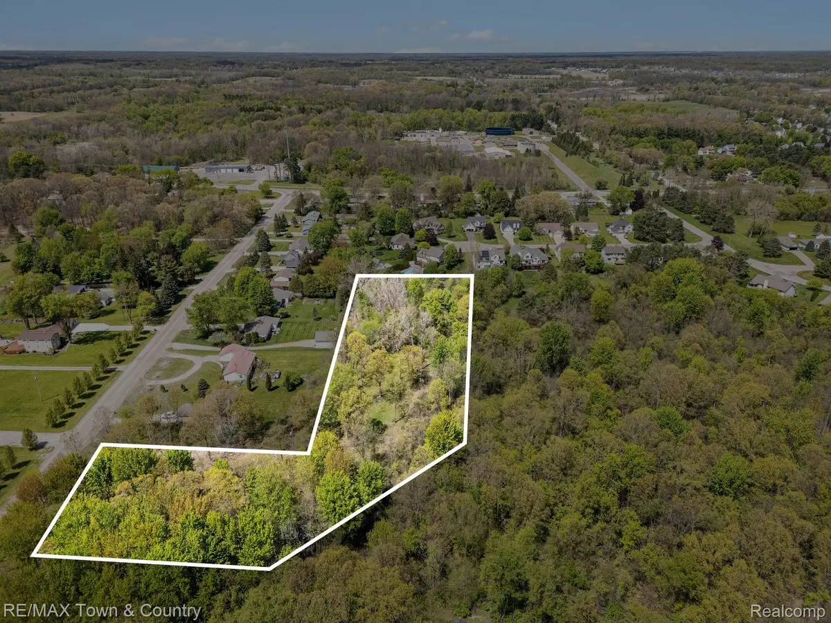 15127 Hogan Road, Linden, MI 48451 - #1