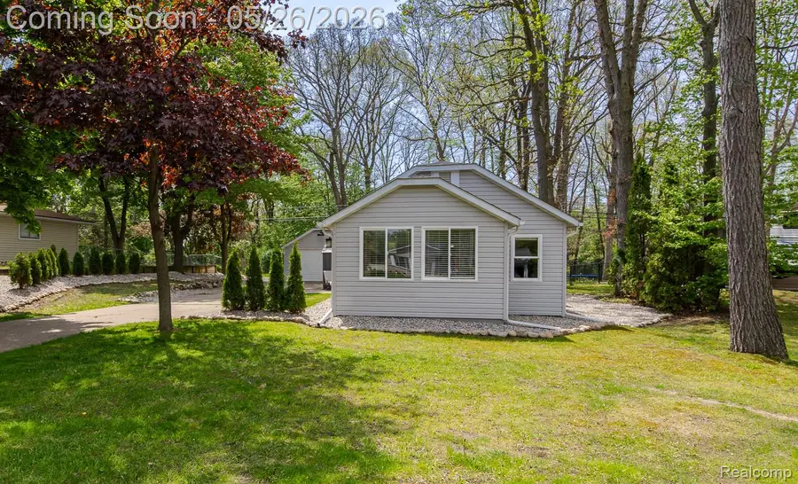6281 Waldon Road, Clarkston, MI 48346 - #2