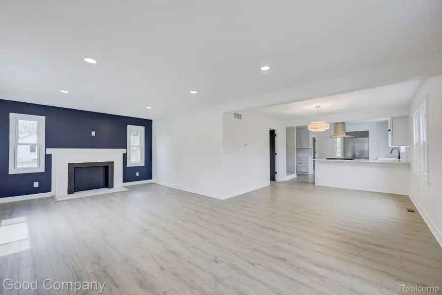 3357 Berkshire Avenue, Warren, MI 48091 - #2