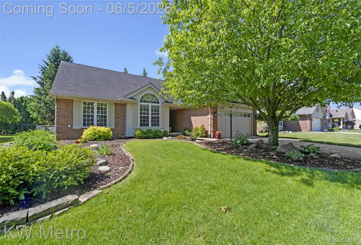14584 Sundew Lane, Sterling Heights, MI 48312 - #1