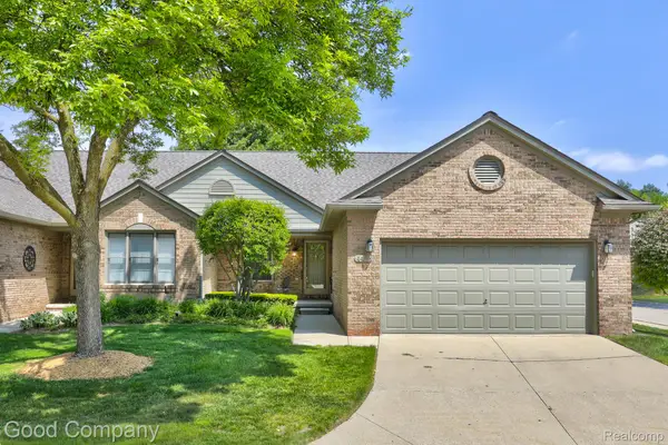 4439 Larkspur Court, Warren, MI 48092