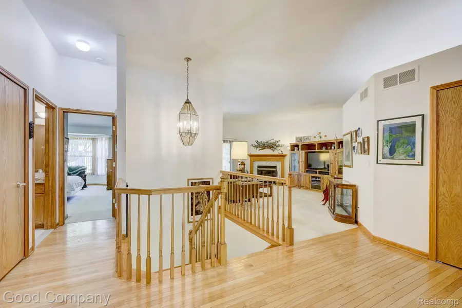 4439 Larkspur Court, Warren, MI 48092 - #3