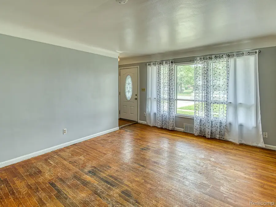 8501 Allen Road, Allen Park, MI 48101 - #3