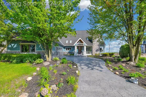 32630 Jefferson Avenue, StClairShores, MI 48082