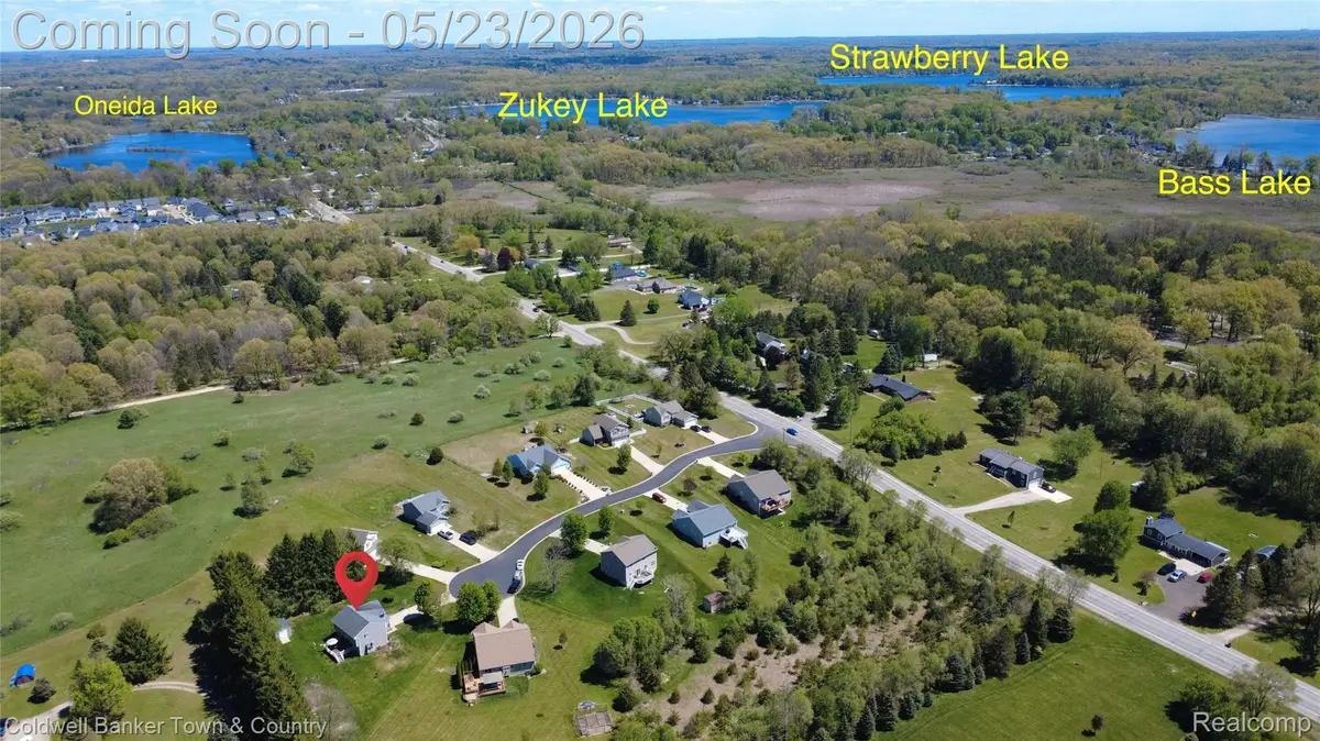 9122 Oneida Way, Pinckney, MI 48169 - #1