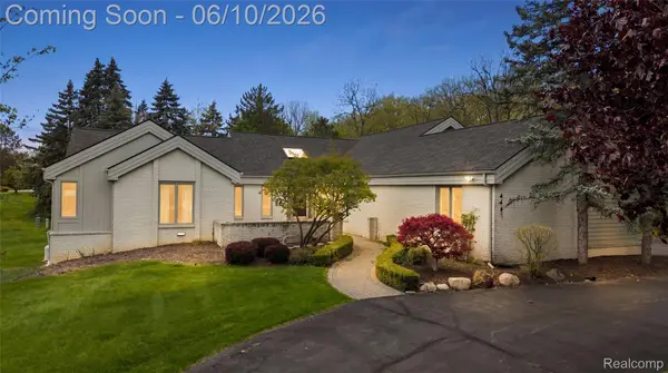 4461 Cherry Hill Drive, OrchardLake, MI 48323