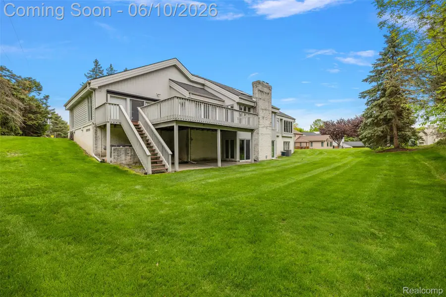 4461 Cherry Hill Drive, Orchard Lake Village, MI 48323 - #2