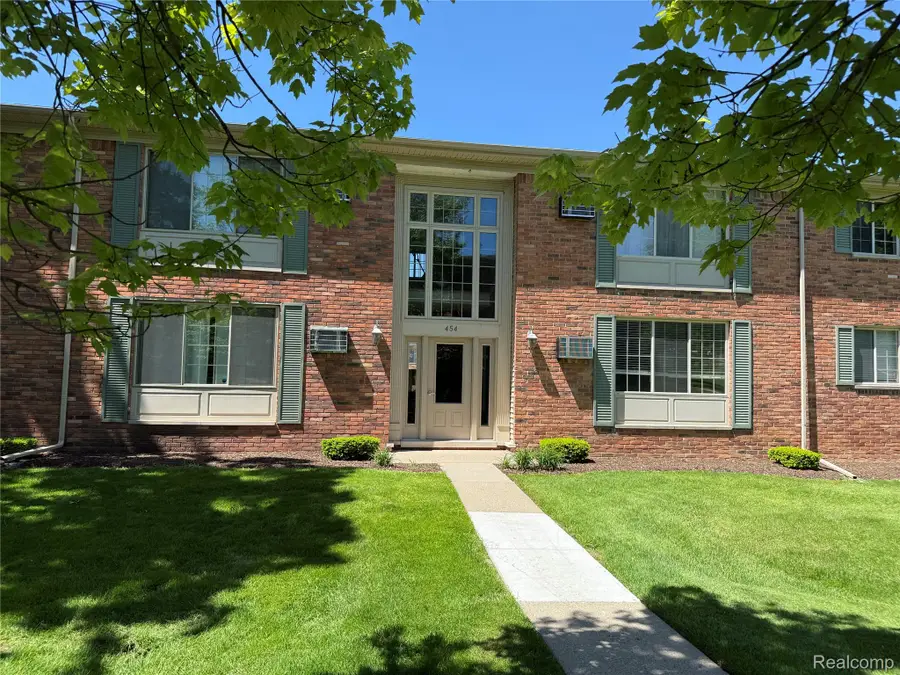 454 Romeo Road #226, Rochester, MI 48307 - #2