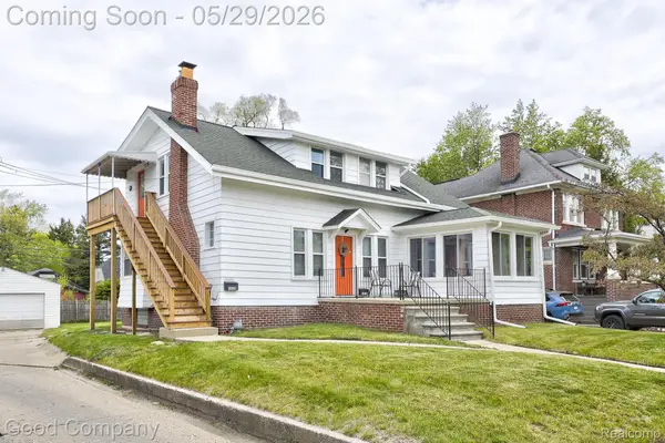 131 E Cambourne Street, Ferndale, MI 48220