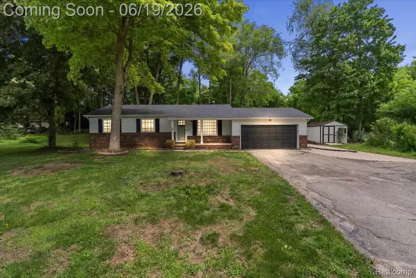 11387 Mart Road, WhitmoreLake, MI 48189