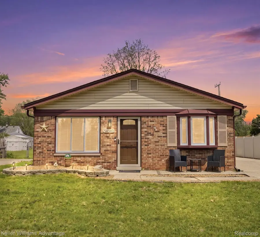 34540 Barton Street, Westland, MI 48185 - #2