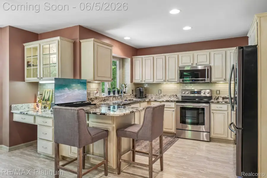 2260 Moorland's View, Howell, MI 48855 - #3