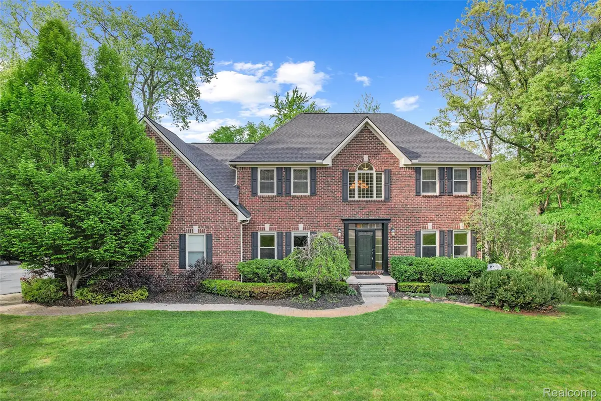 10099 Fernbrooke Drive, Brighton, MI 48116 - #1