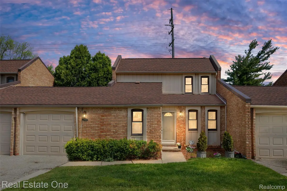 2903 Moon Lake Drive, West Bloomfield, MI 48323 - #1