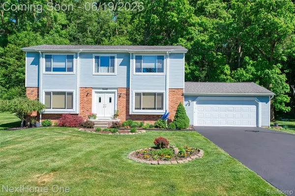 6448 Grand Circle Drive, Brighton, MI 48116