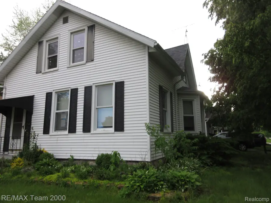 604 Smith Street, Monroe, MI 48161 - #2