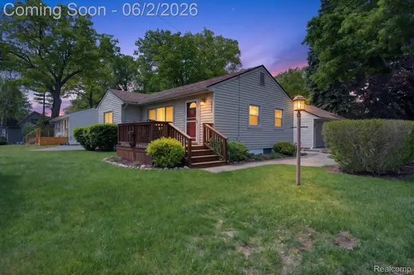 3993 Maiden Street, Waterford, MI 48329