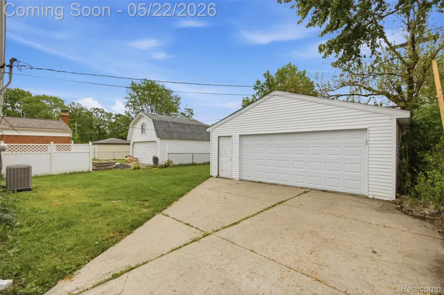 20520 Catalano Street, Clinton Township, MI 48035 - #2