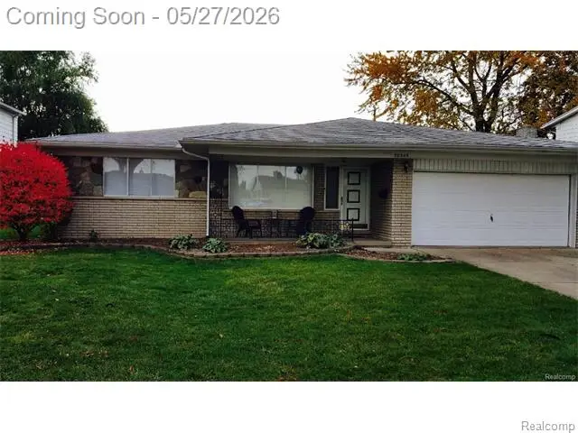 32343 Cambridge Drive, Warren, MI 48093 - #1
