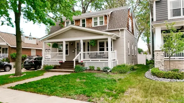 1015 Wyandotte Avenue, RoyalOak, MI 48067