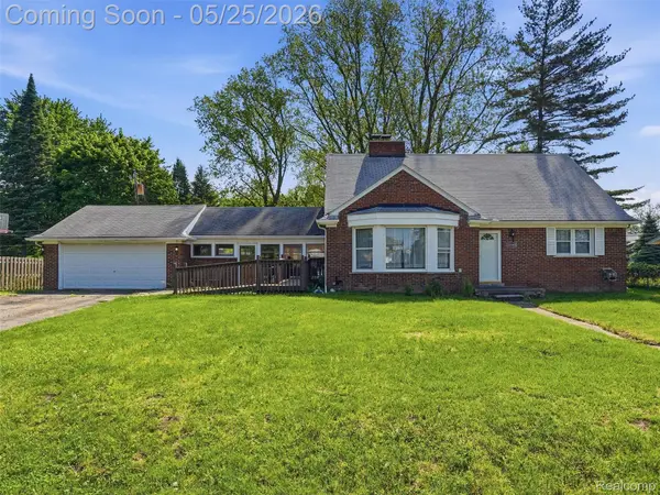33160 Defour Drive, SterlingHeights, MI 48310