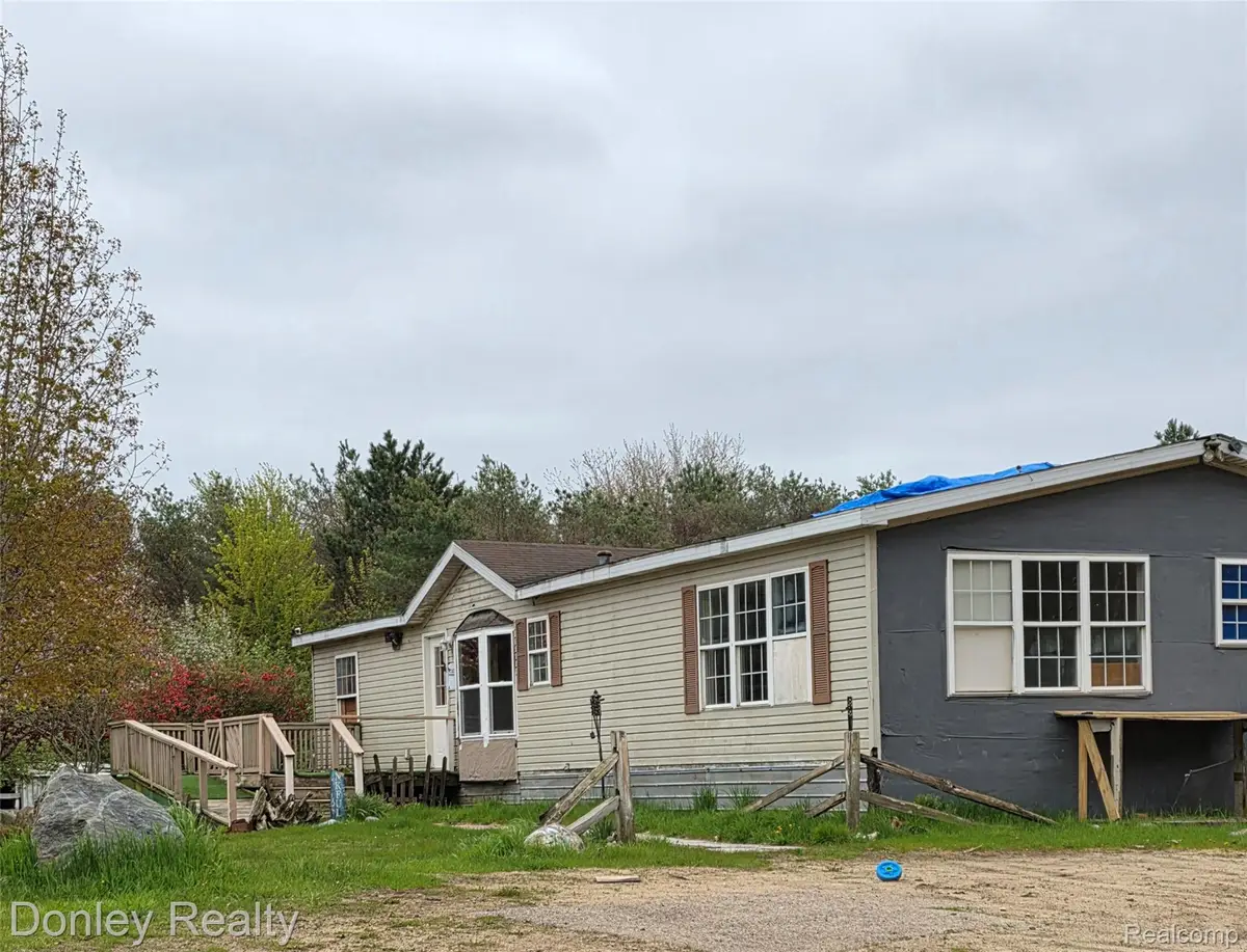 7751 Vincent Road, Croswell, MI 48422 - #1