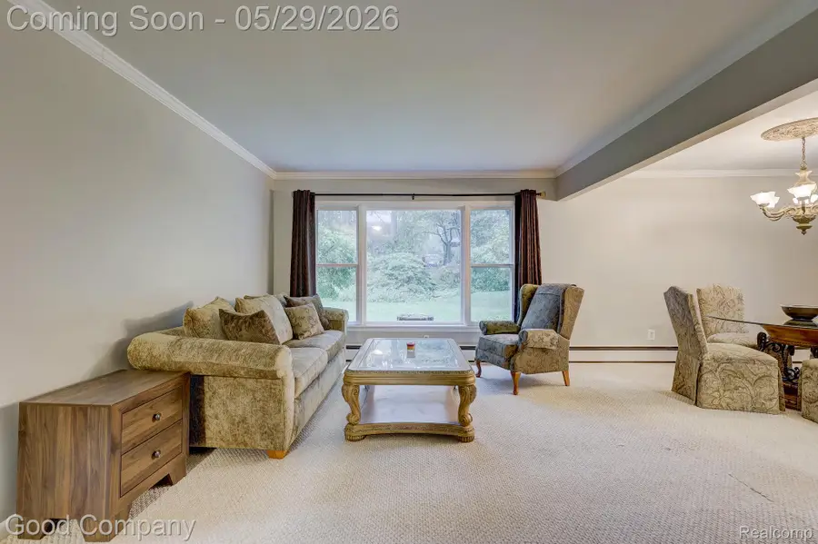 1371 Winchcombe Drive, Bloomfield, MI 48304 - #3