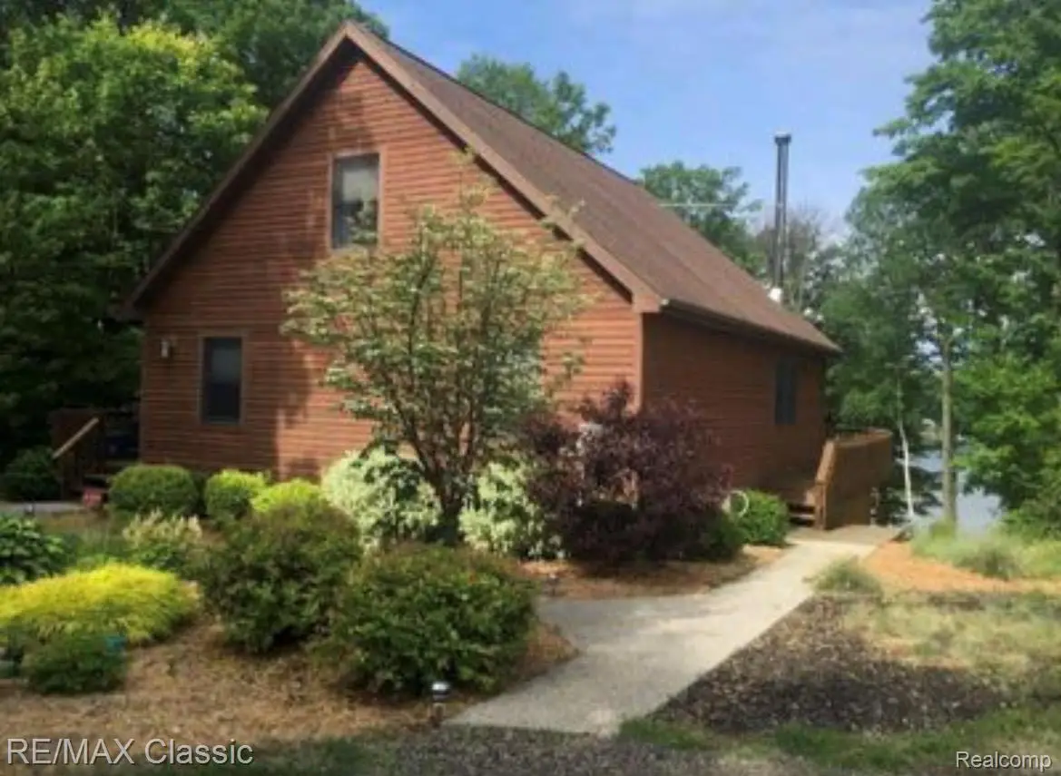 5091 W Kinney Road, Ludington, MI 49431 - #1
