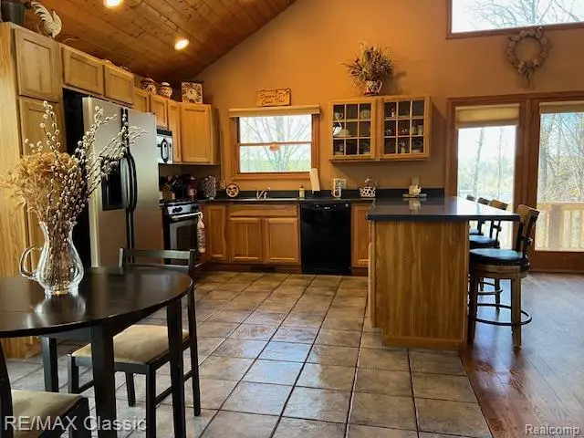 5091 W Kinney Road, Ludington, MI 49431 - #3