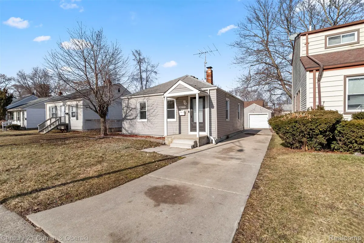 18777 Kingsville Street, Harper Woods, MI 48225 - #1