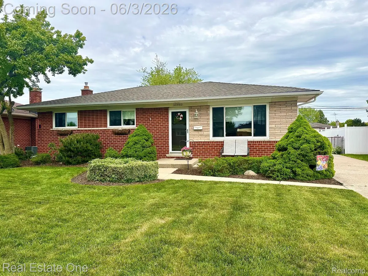 28460 Bradner Drive, Warren, MI 48088 - #1